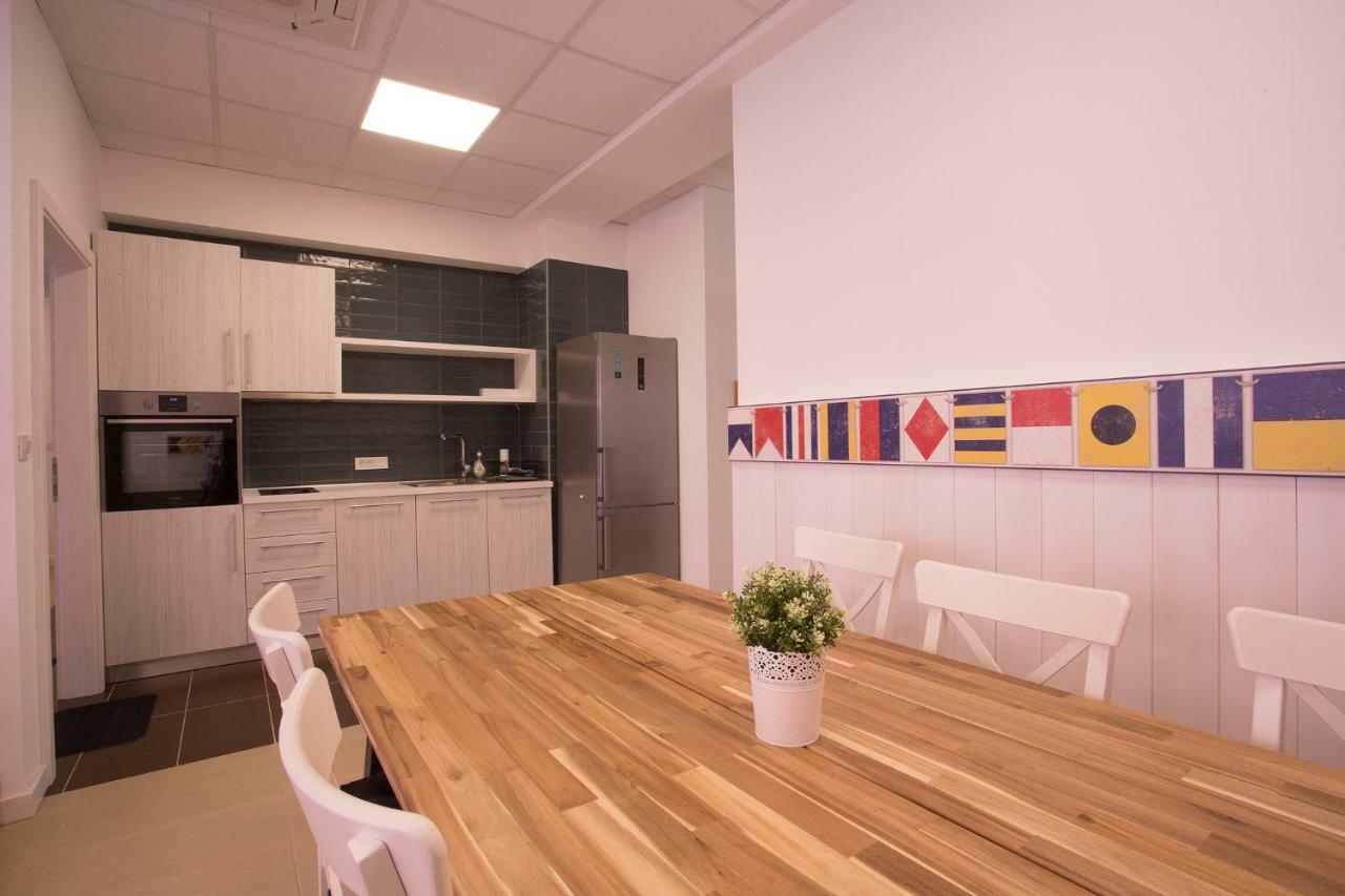Downtown Beach Apartments Umag Zewnętrze zdjęcie